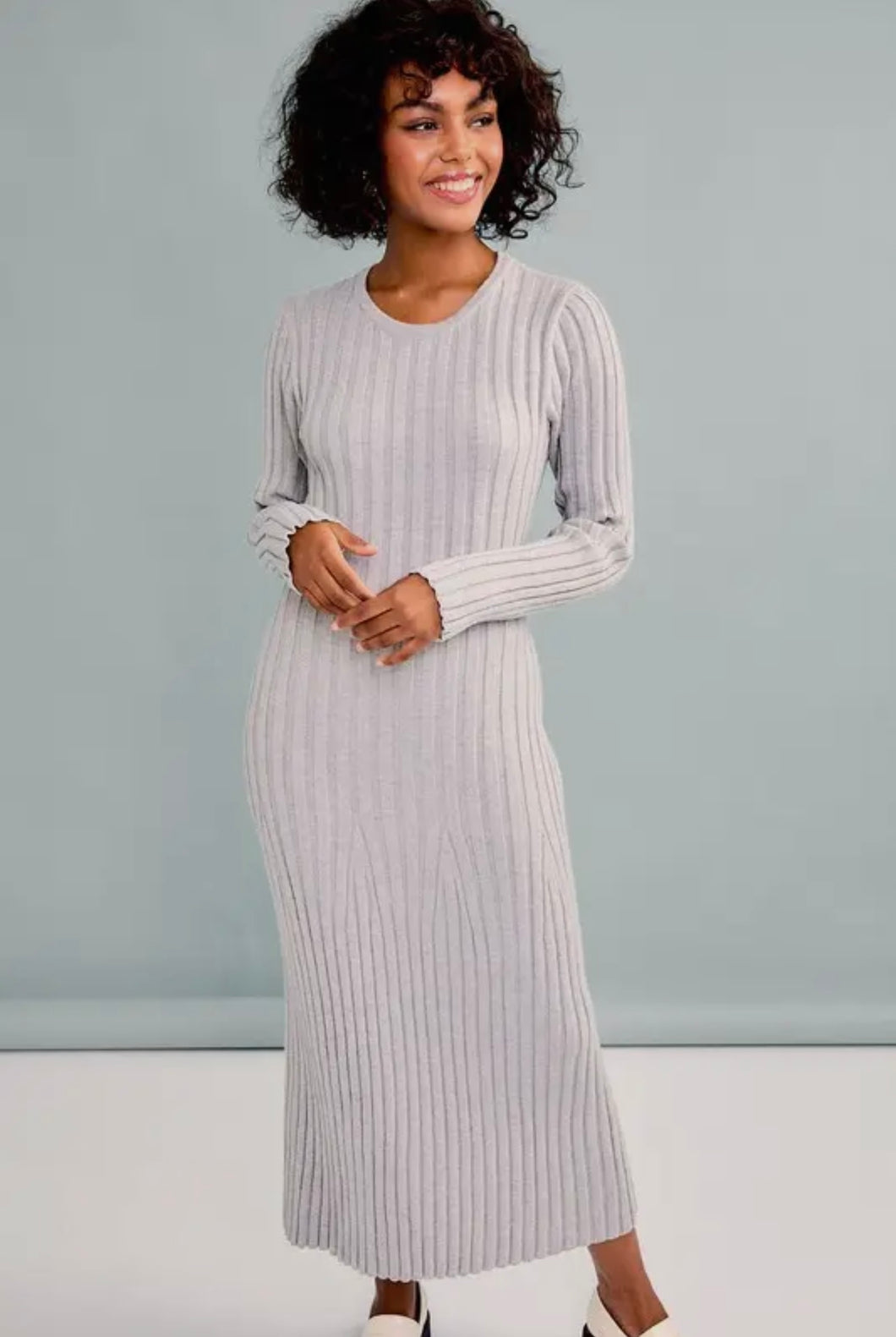 Long Sleeve Knit Midi Dress